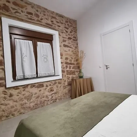 Casa Pedra De Roder 3*