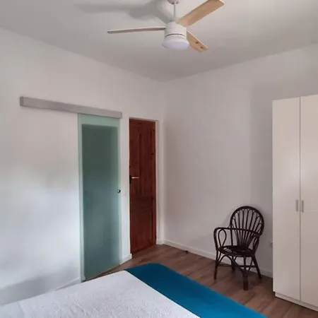 Hotel Casa Pedra De Roder 3*